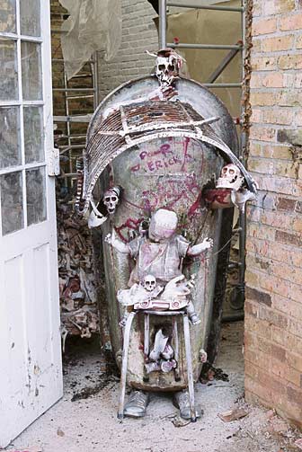Le Sarcophage d&rsquo;Erik Dietman