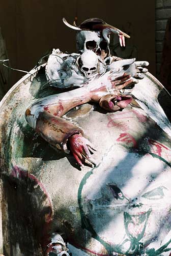 Le Sarcophage d&rsquo;Erik Dietman