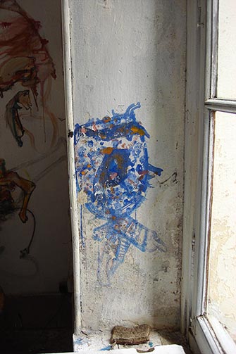 South wall in ceramics workshop at H&eacute;rouval