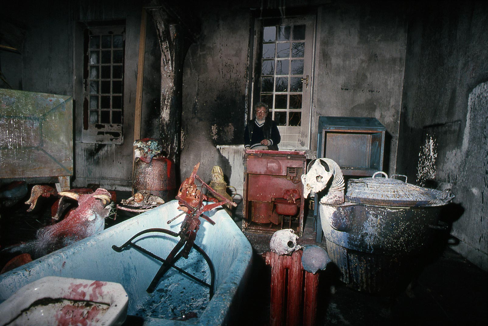 Dado at his studio after the fire in 1988