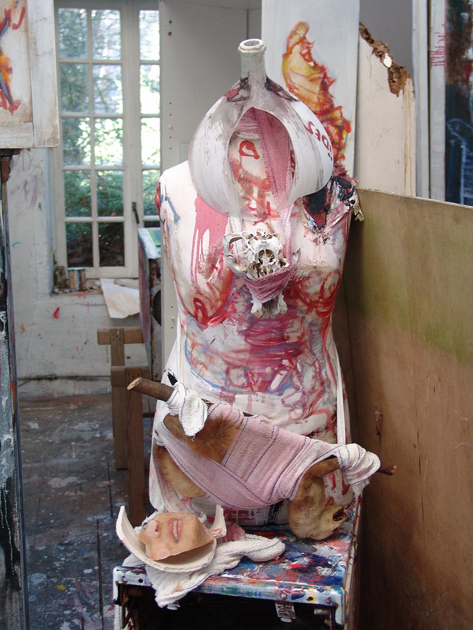 Sculpture dans l’atelier de Dado en 2009