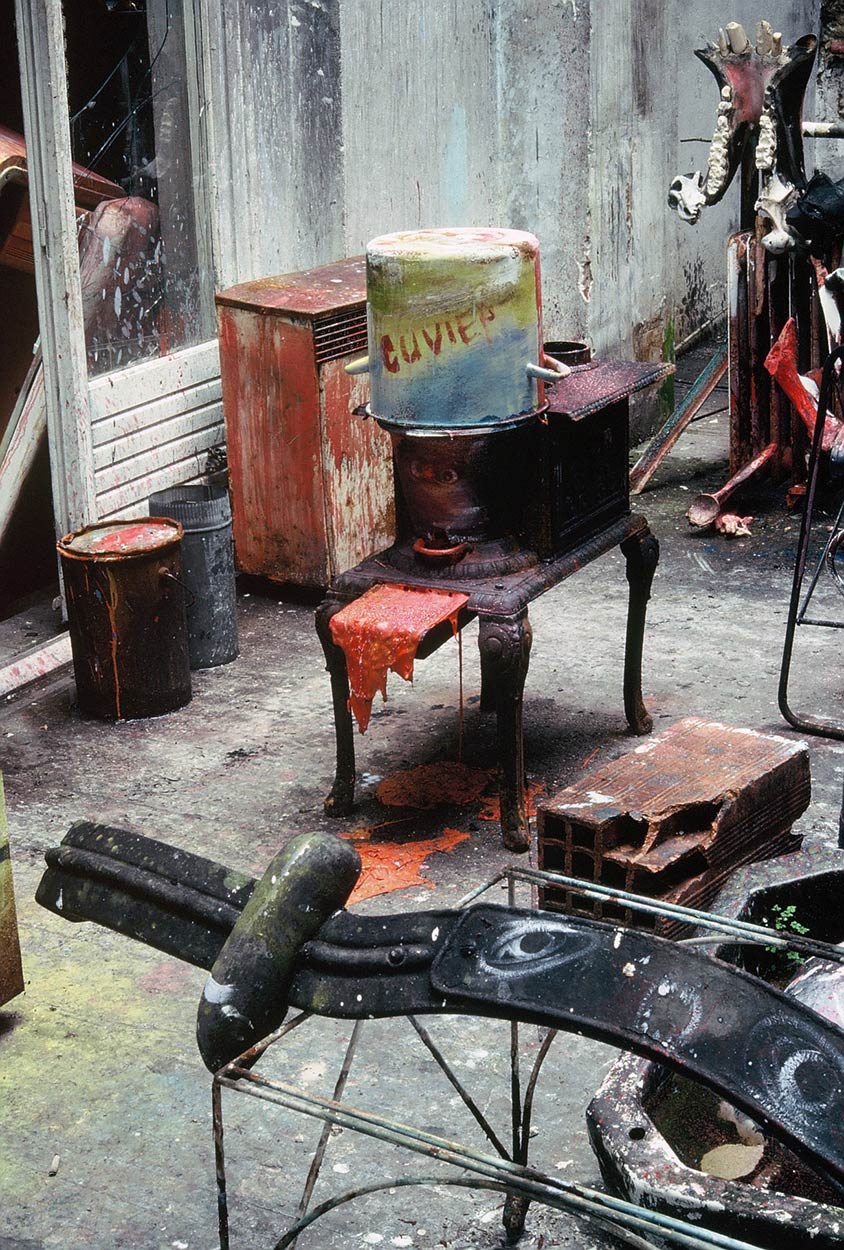 Sculptures dans l’atelier de Dado en 1989