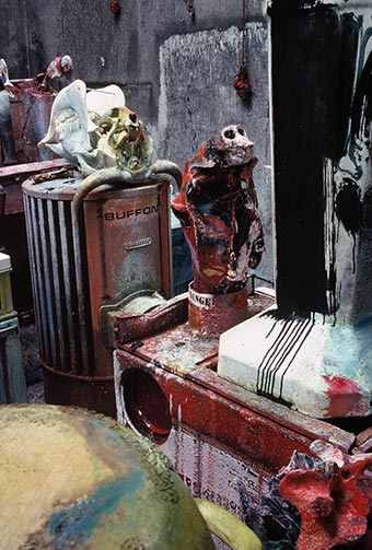 Sculptures dans l’atelier de Dado en 1989.