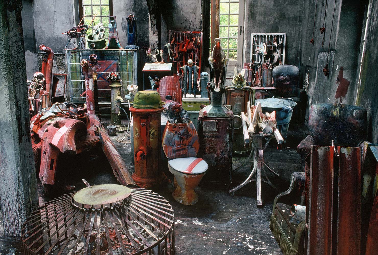 Sculptures dans l’atelier de Dado en 1989