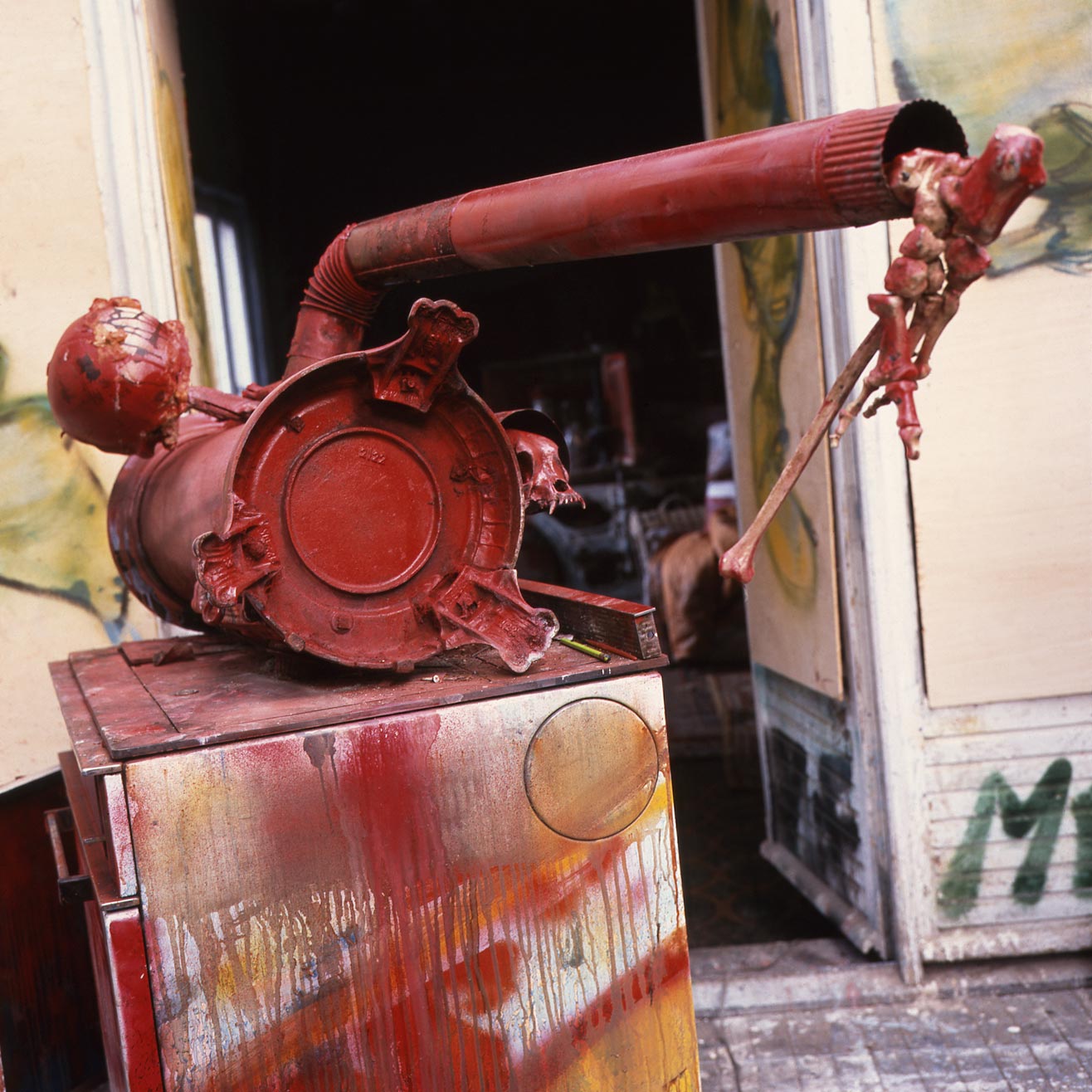 Sculptures dans l’atelier de Dado en 1996